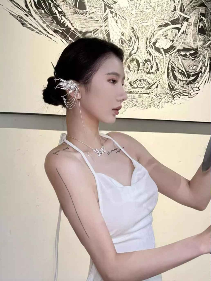 Blossoming Rain Ear Cuff-Single