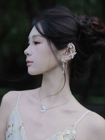 Falling Petals & Fluttering Butterfly Earring Set-Single