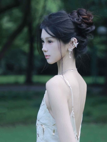 Falling Petals & Fluttering Butterfly Earring Set-Single