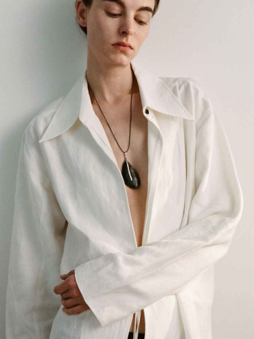 Silver Leaf Necklace with Moss Agate