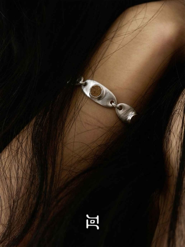 Silver Oval Camel Leather Inlaid Bracelet