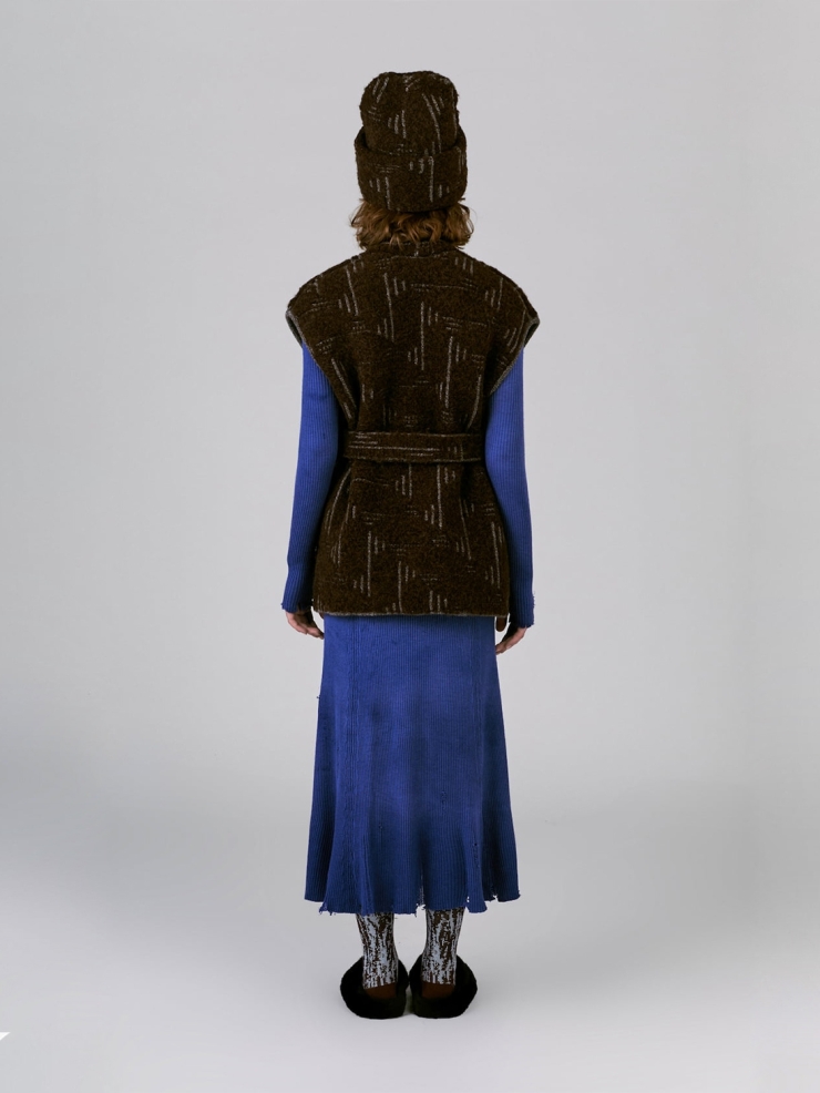 CHAMBRE DE FAN Bouclé Alpaca Jacquard Sleeveless Belted Coat Brown