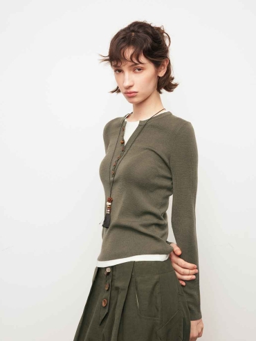 Green Contrast V-Neck Layered Knit Top