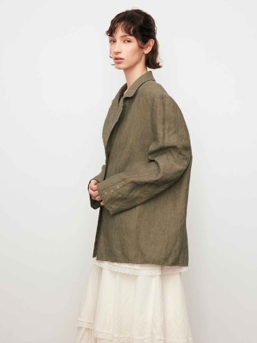 Green Linen Wide-Shoulder Horn-Button Blazer