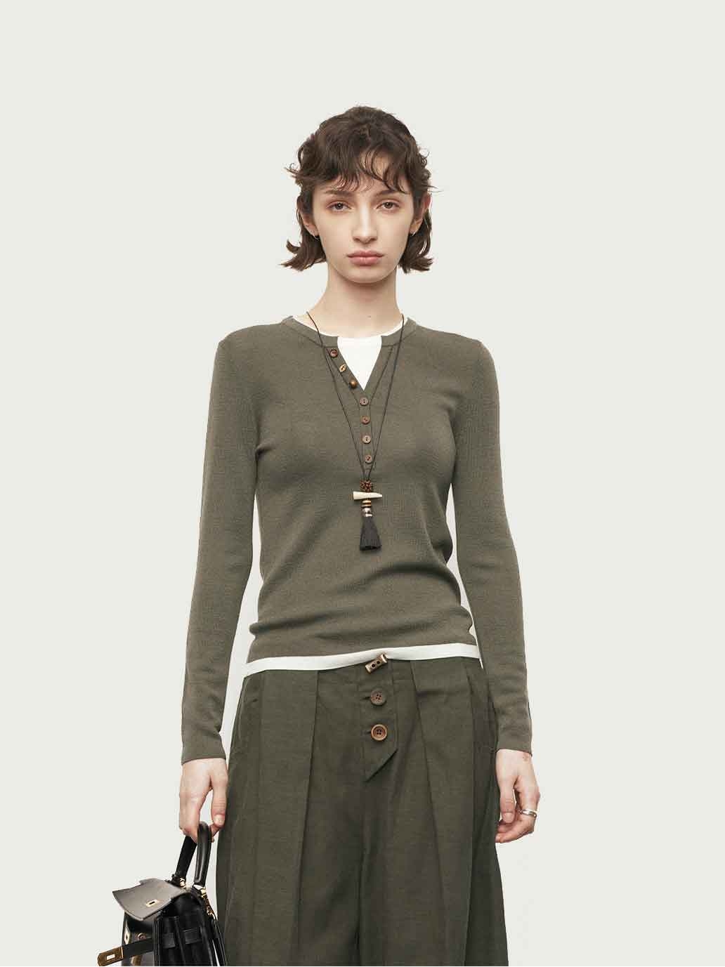 Green Contrast V-Neck Layered Knit Top