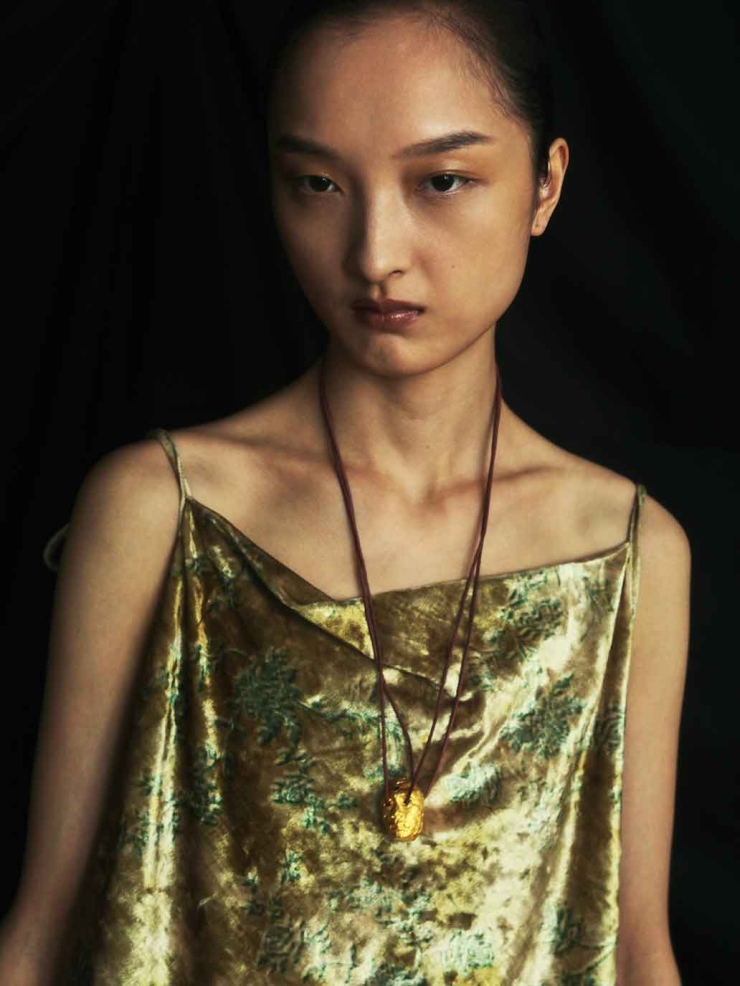 Golden Double-Sided Brow Charm Necklace