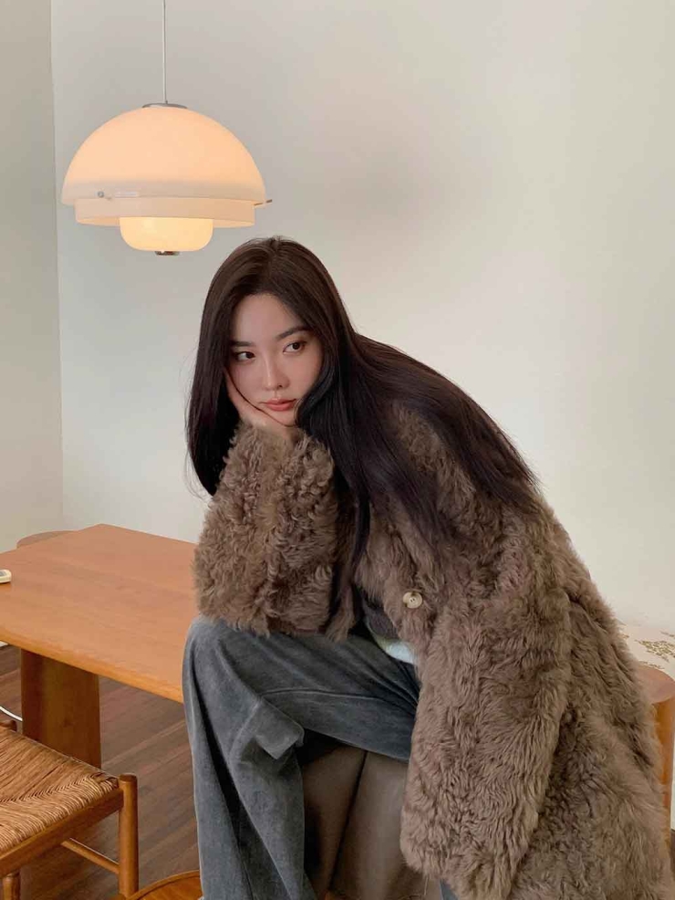 Brown Toscana Shearling Extra-Long Lapel Coat