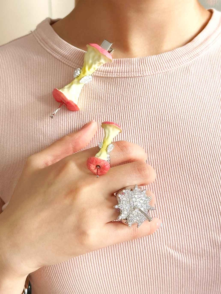 Pink Spinning Apple Core Ring