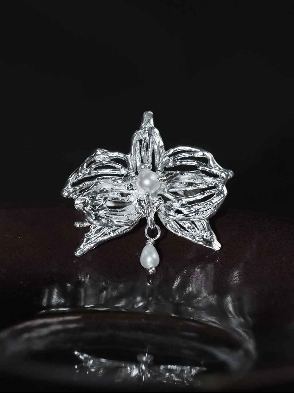 Silver Mini Orchid Ring