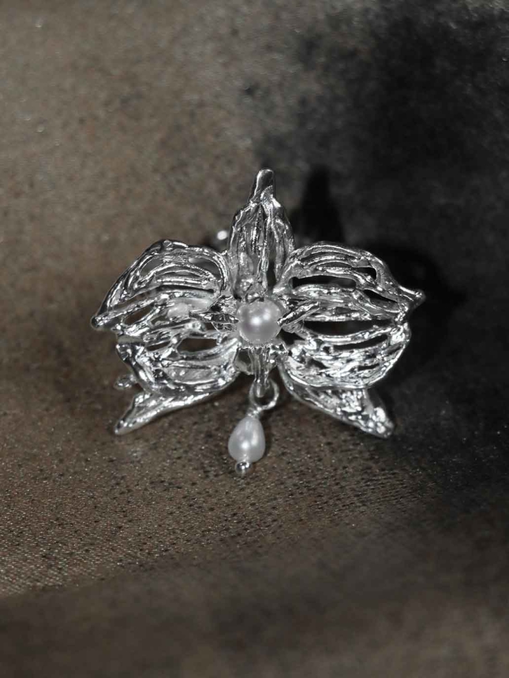 Silver Mini Orchid Ring