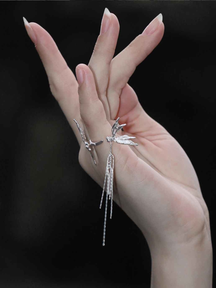 Silver Dragonfly Ear Cuff-Single