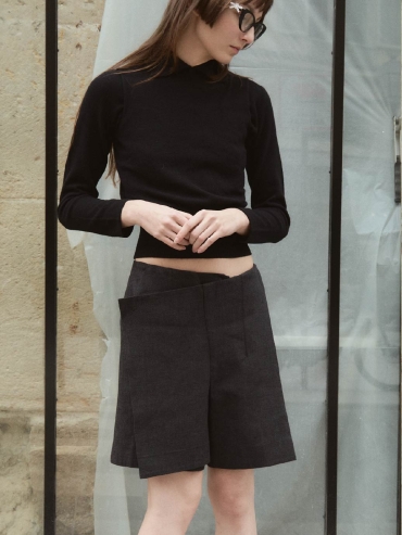 Black Two-piece Layered Sweater