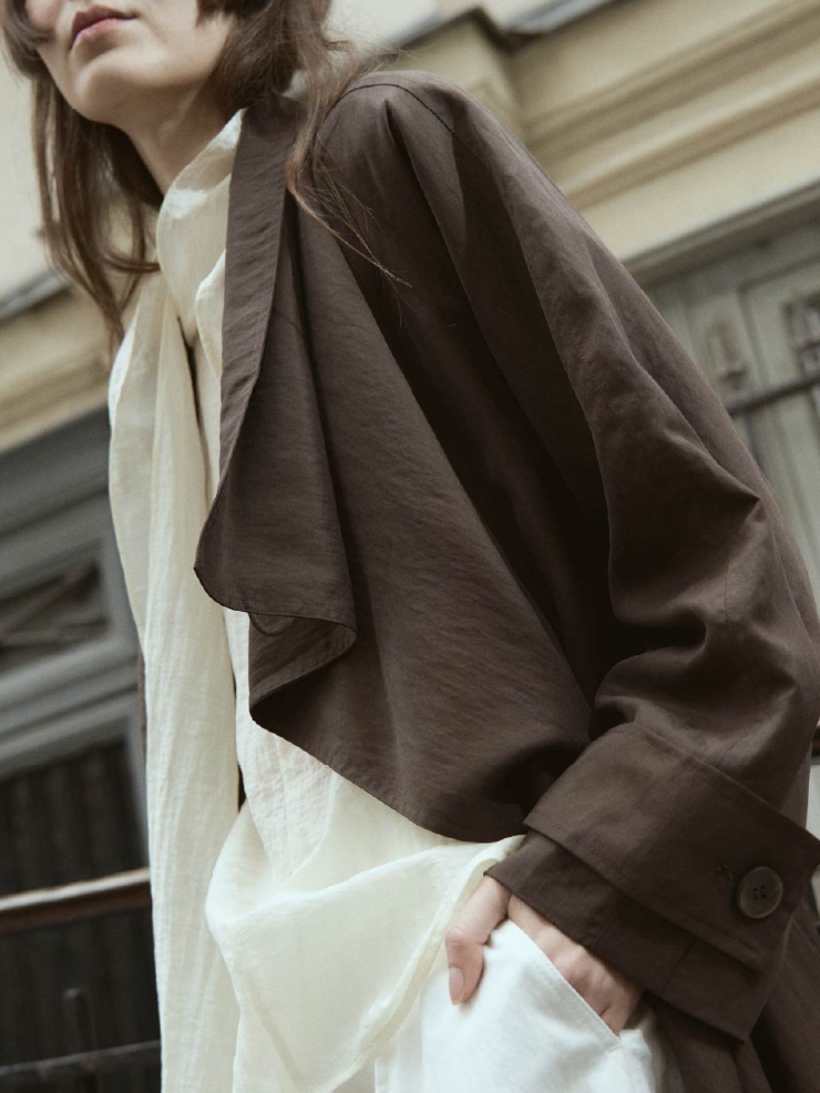 Brown Flowy Trench Coat with Wide Lapels