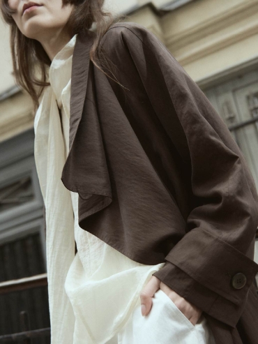 Brown Flowy Trench Coat with Wide Lapels