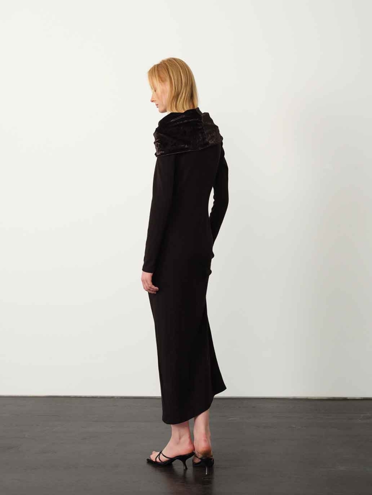 Black Bow-Tie Ruched Fitted Dress