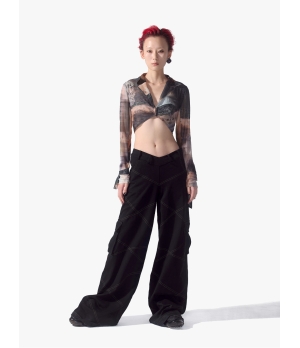 YUEQIQI Black V-Waist Cargo Sweatpants