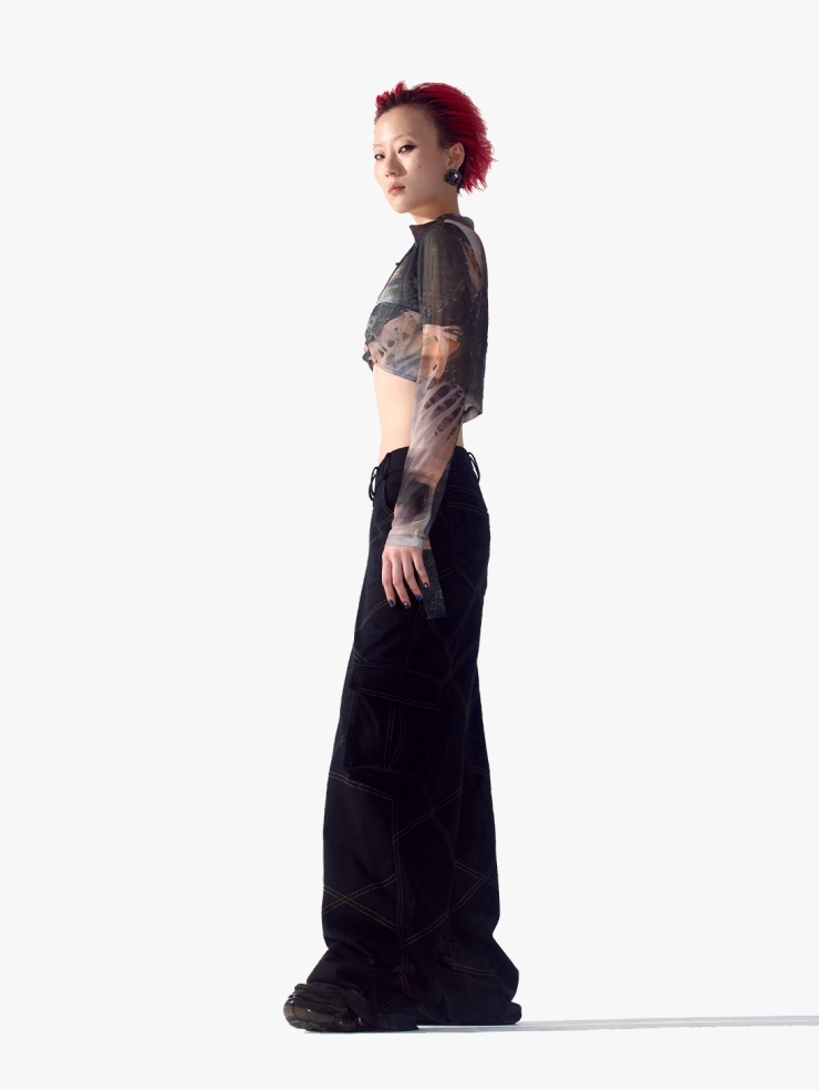 YUEQIQI Black V-Waist Cargo Sweatpants