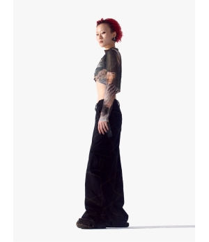 YUEQIQI Black V-Waist Cargo Sweatpants