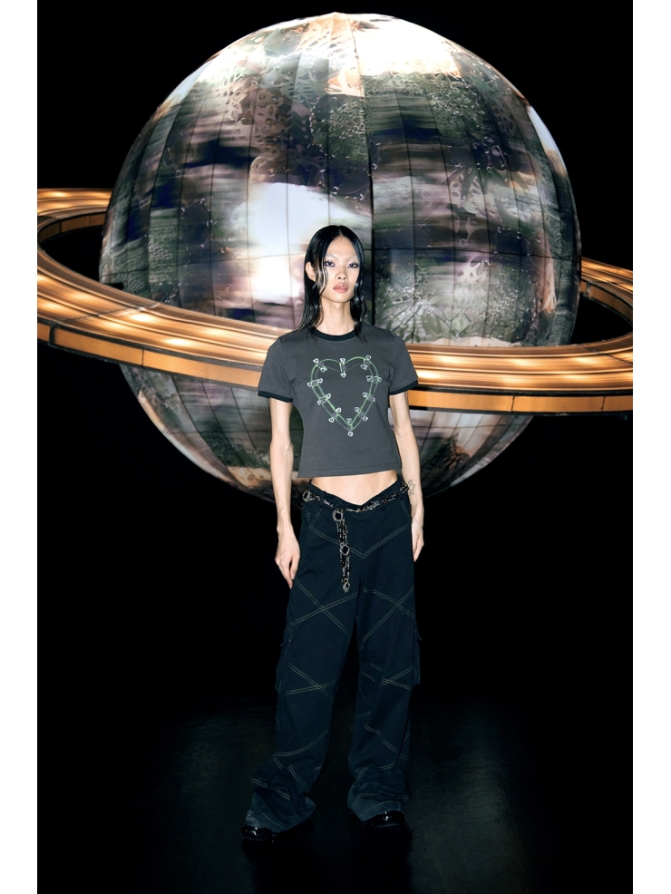 YUEQIQI Black V-Waist Cargo Sweatpants