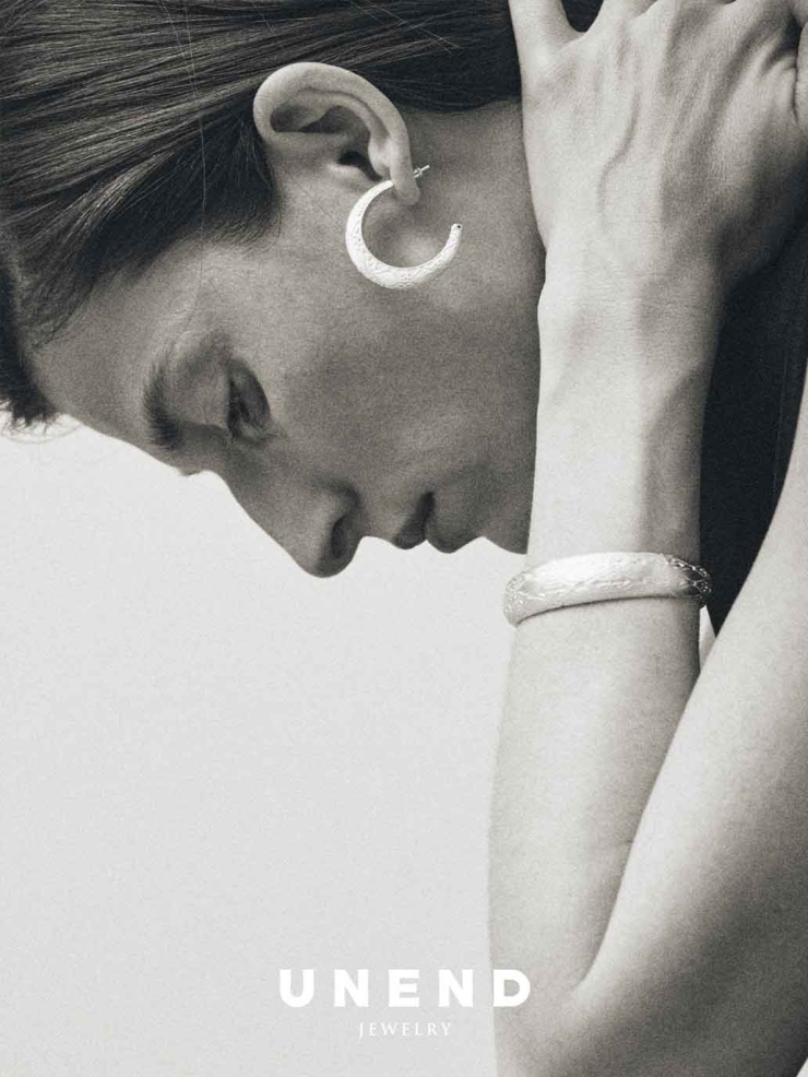 Silver Slit Of Light Earrings-Large