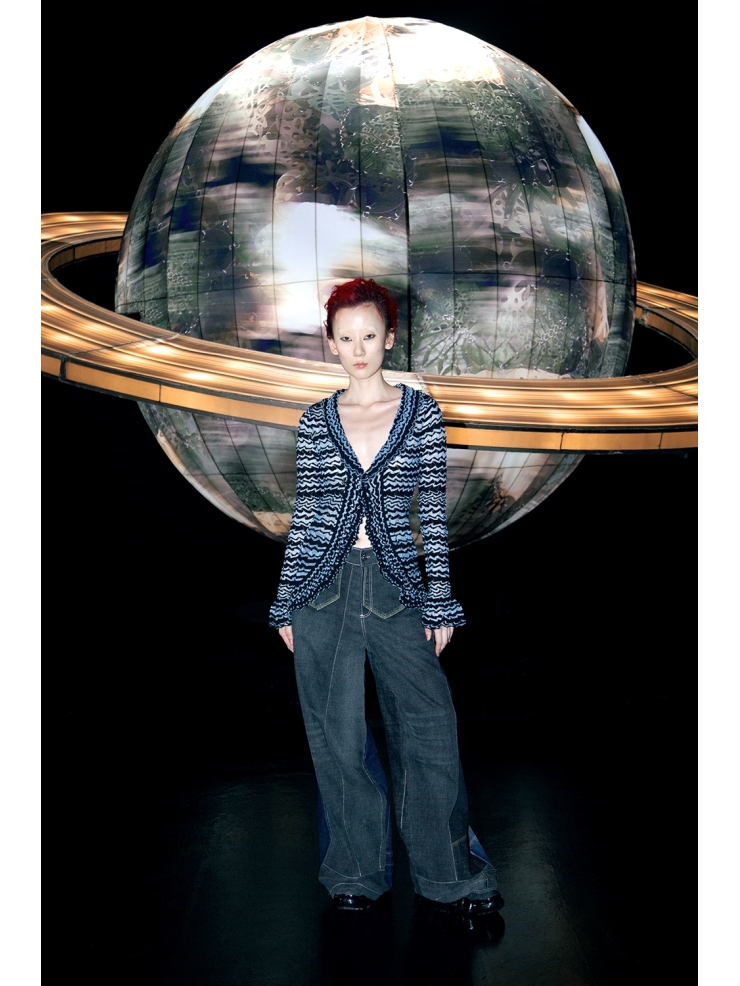 Blue glass yarn striped ruffle cardigan