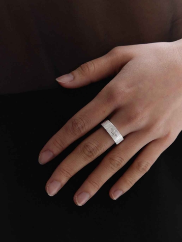 Silver Classic Satin Wide Ring