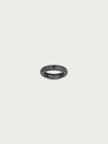 Black Classic Curved Slim Ring