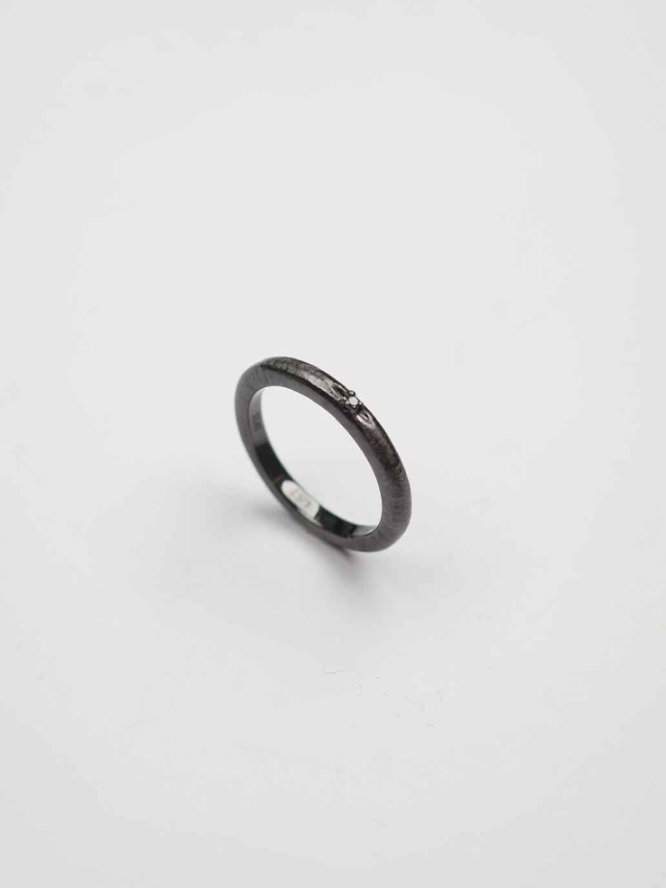 Black Classic Curved Slim Ring