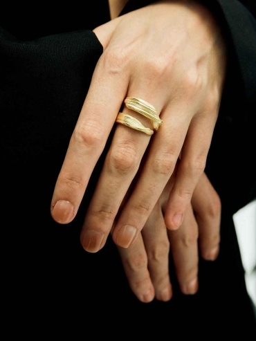 Gold Linear Double Band Ring