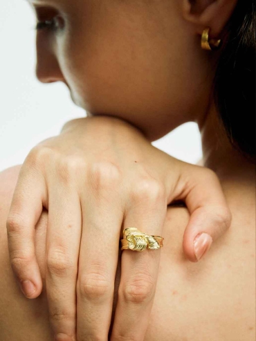 Gold Knot Ring