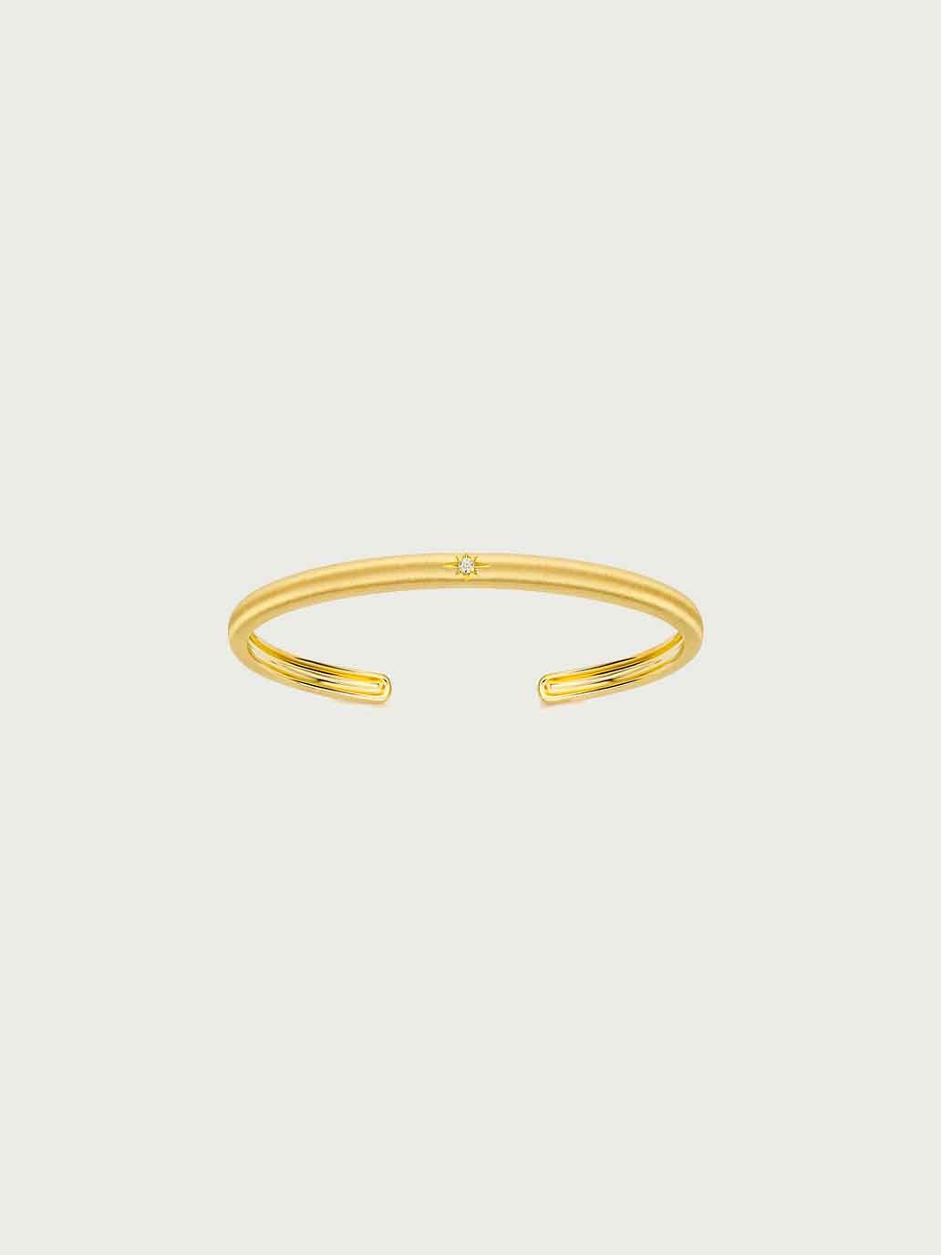Gold Classic Curved Bracelet