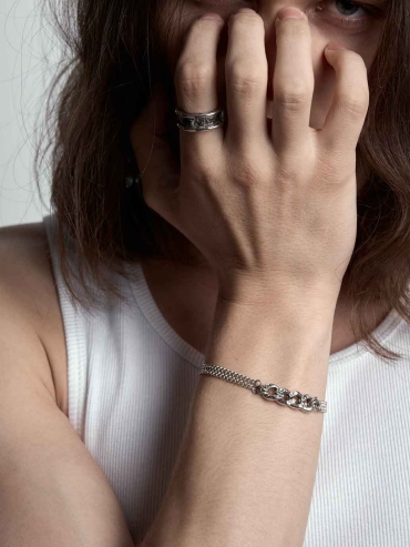 Textured Link Chain Bracelet