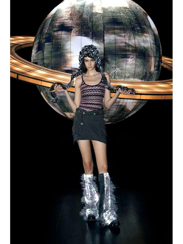 Gray mini cargo skirt