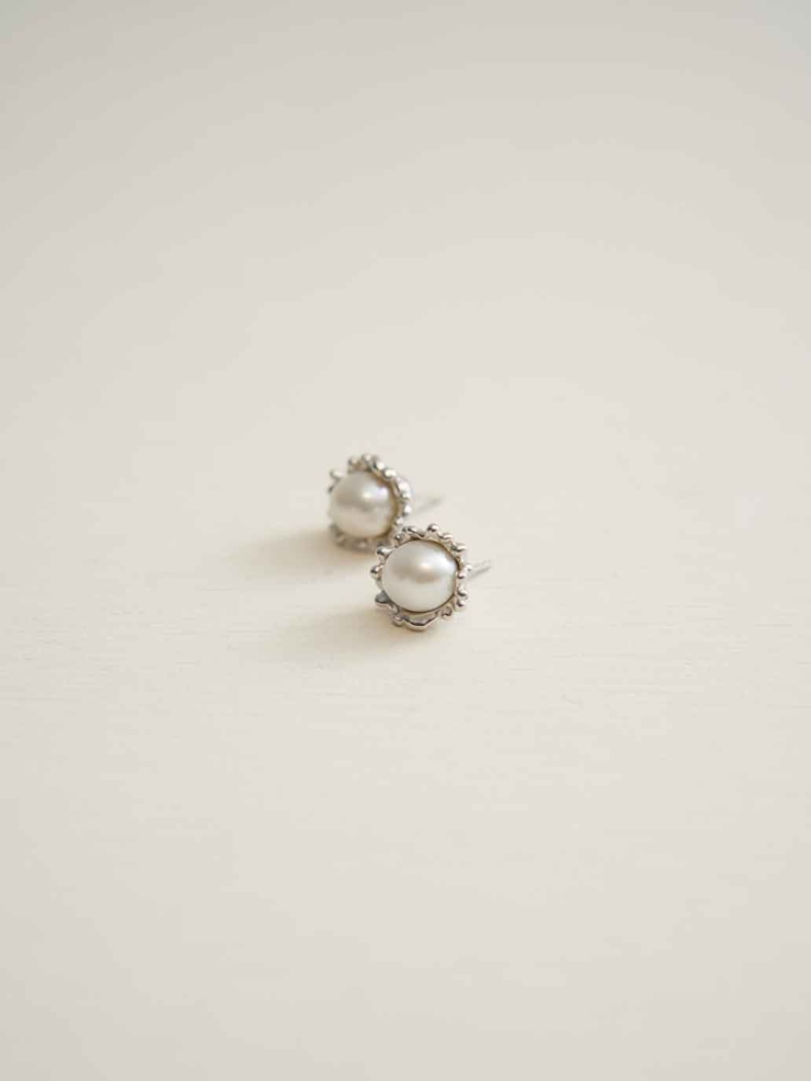 Silver Flower Pearl Stud Earrings