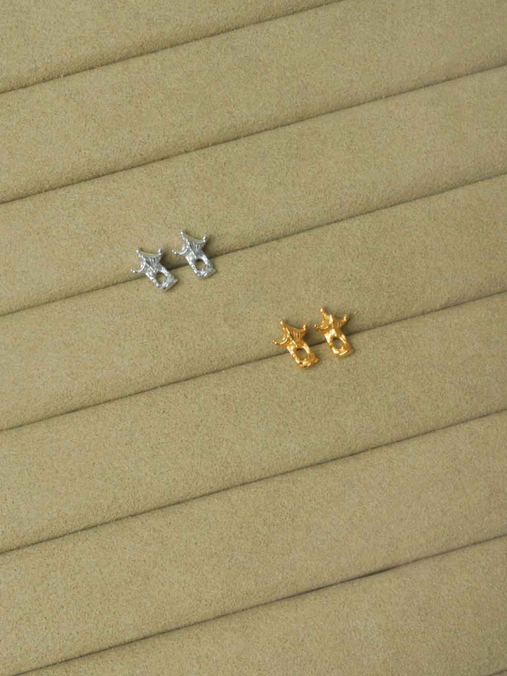 Gold Pavilion Stud Earrings