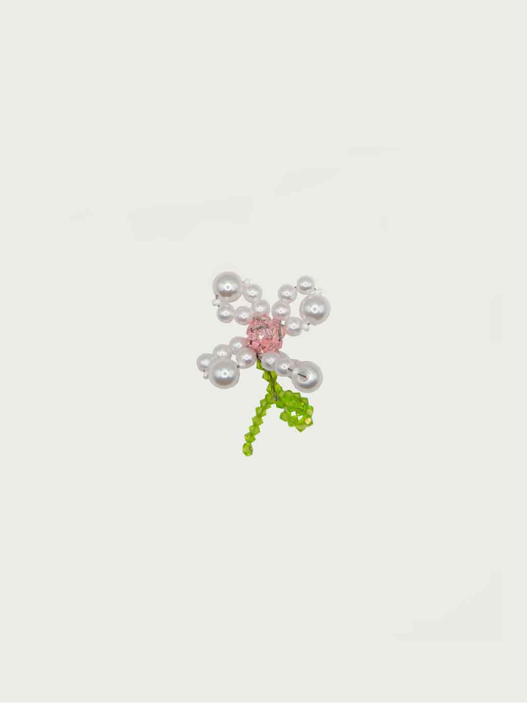 Gypsophila Minimus Earring - single