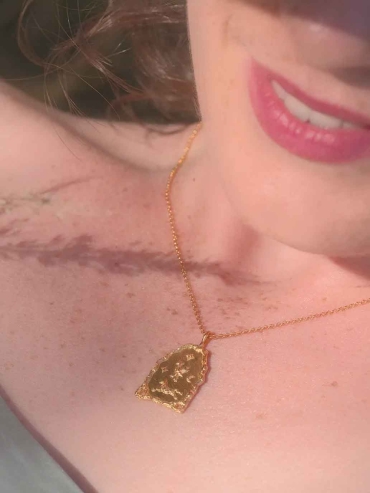 Gold Génie du Seuil Necklace