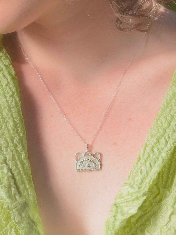 Silver Génie du L’âtre Necklace