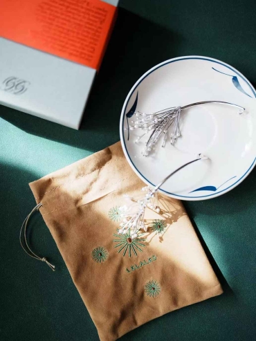 Silver Rain Pine Pearl Half Drop Earrings