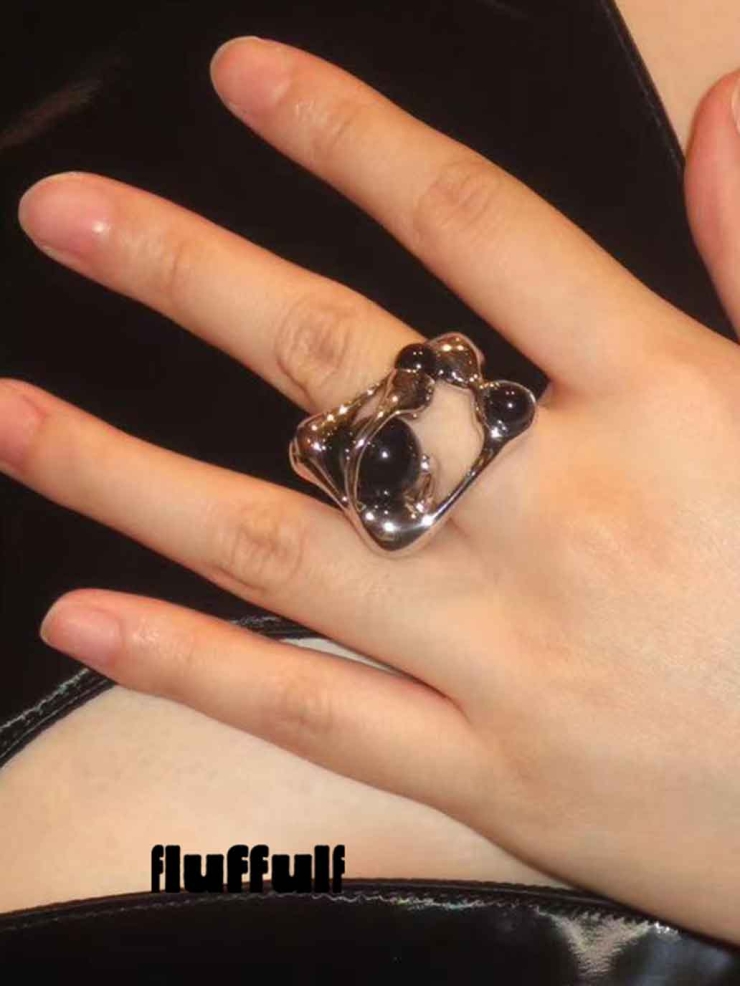 Silver Large Split Growing Irregular Sphere Ring