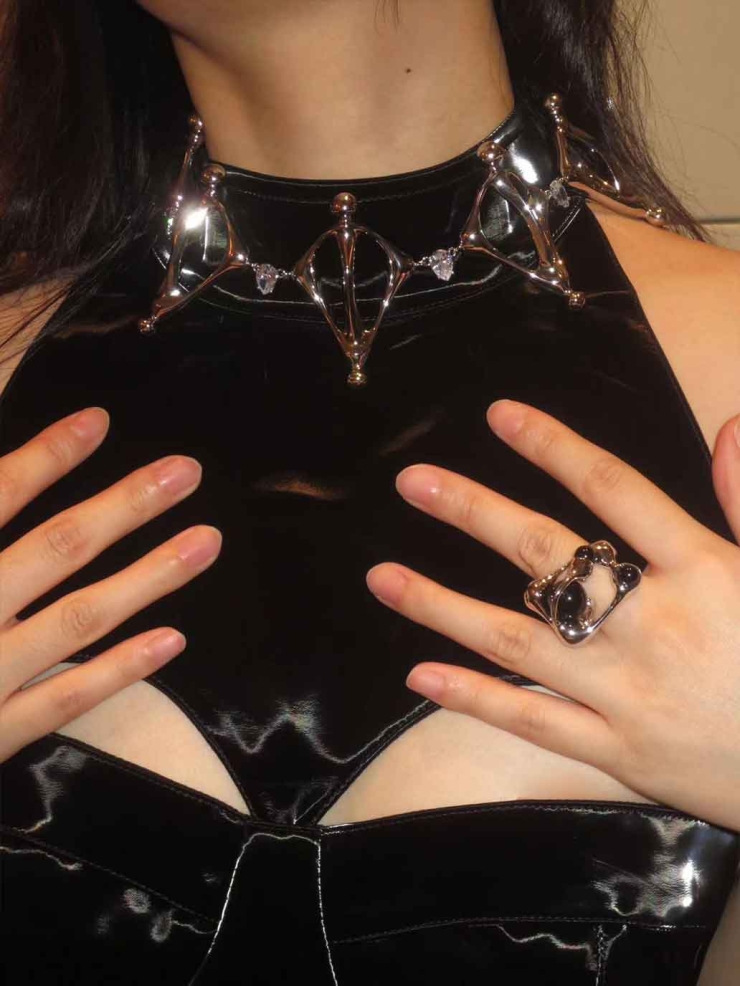 Silver Large Split Growing Irregular Sphere Ring