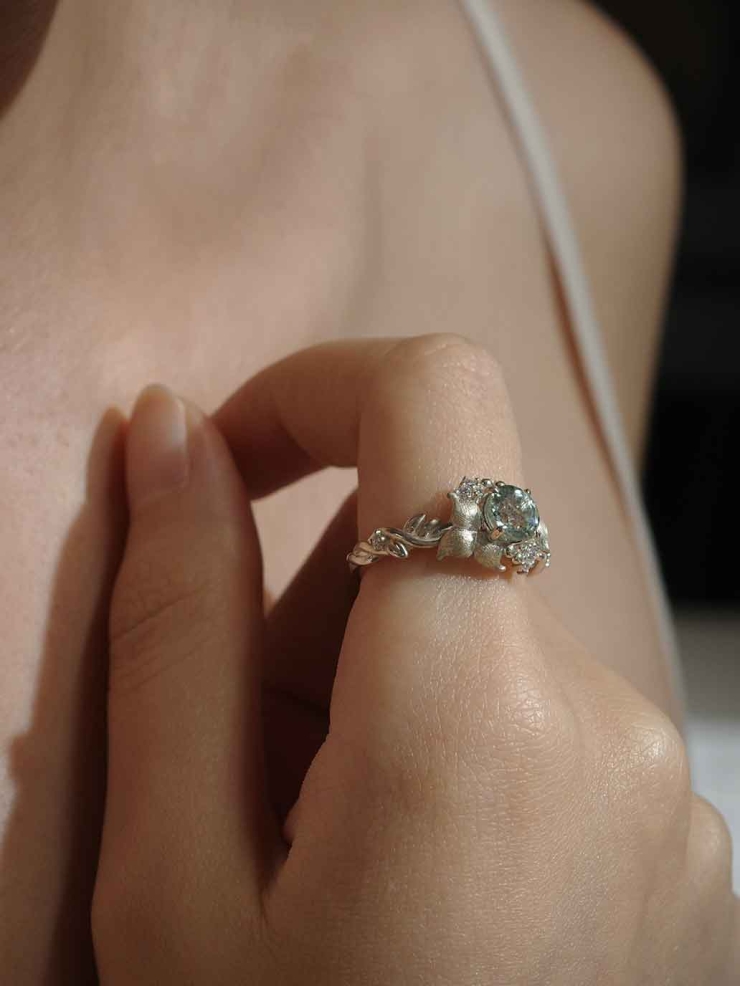 White Vining Floral Ring