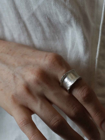 Silver Phantom Dream Ring