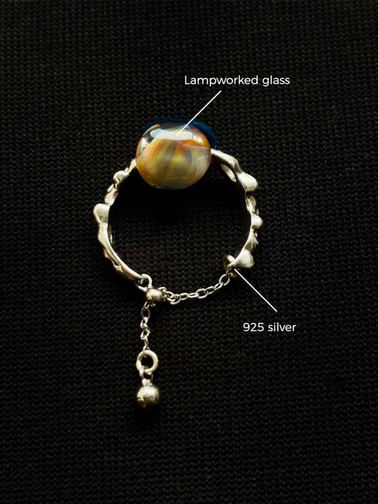 Double-Sided Reversible Flowing Dewdrop Chain Ring