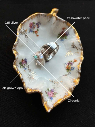 Silver Opal-Inlaid Pearl  Ring