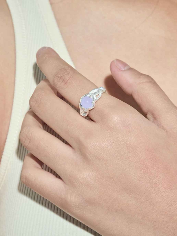 Nature's Blanc White Woven Vines Ring