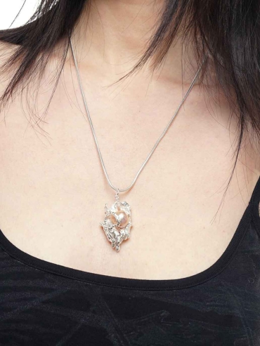 The Fluent Arc White Frozen Flow Necklace