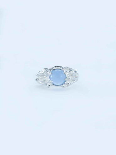 The Fluent Arc White Divergence Ring