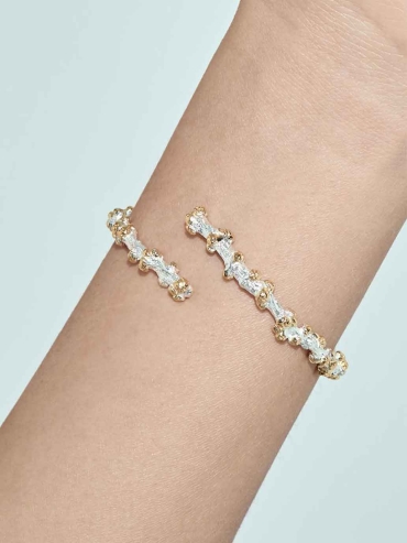 Nature's Blanc White Blooming Arbor Bracelet