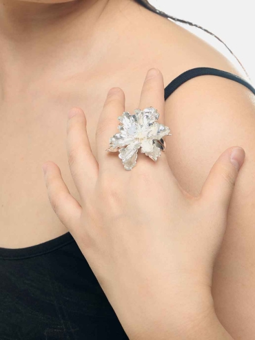 La Primavera Twilight Vein Ring